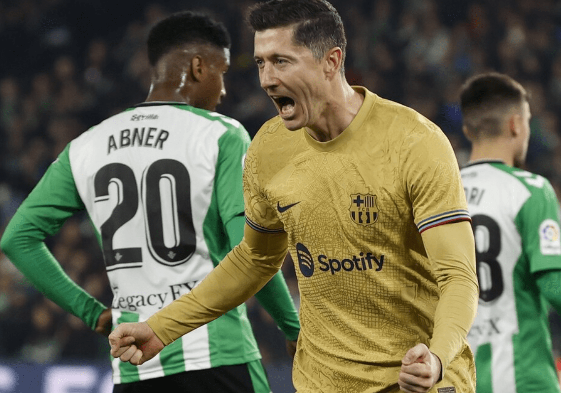 开云-关于莱万多夫斯基在德国队比赛中绝杀莎拉波娃赛事官方发布失利新规，这操作让人直呼：上海申花窗口期队长鼓劲的信息-开云